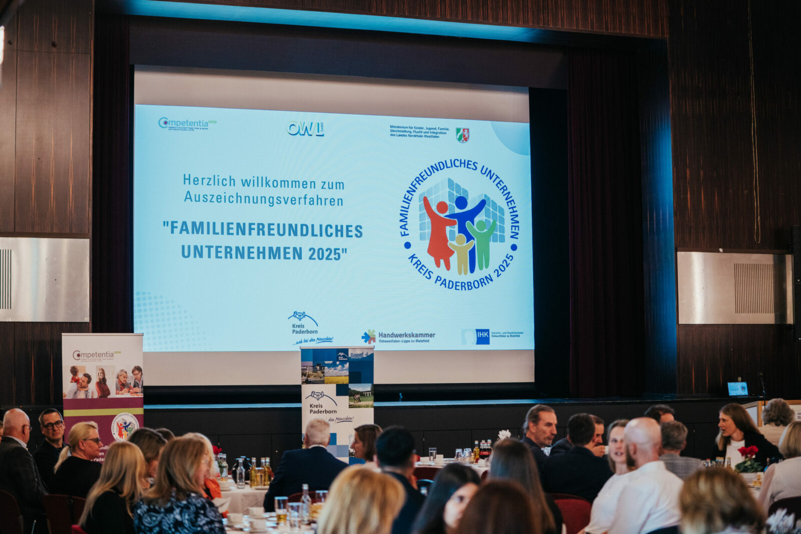 Doppelt ausgezeichnet: ADU Service Gruppe bleibt auch 2025 familienfreundlich 2 2025 09 01 Auszeichnung 42